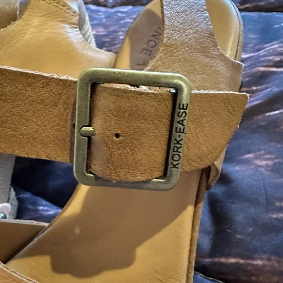 Kork-Ease Tan Wedge Leather Platform Woven Strap Sandals Size 9 - Picture 3 of 4